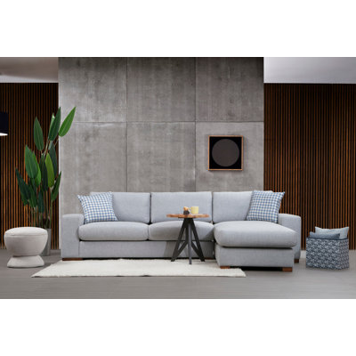 Canapé d'angle avec structure en bois de hêtre et pieds en noyer, tissu gris clair, 114,2 x 76,4 x 33,5 pouces | 100% polyester, nettoyage à sec | Comprend 2 coussins portables (17,7 po x 17,7 po) | Design scandinave élégant pour les espaces de vie modernes