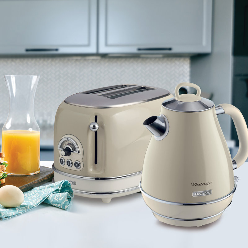 Ariete Vintage 1.7L Stainless Steel Jug Kettle with 2 Slice Toaster Set, Cream