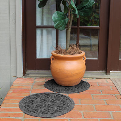 WaterHog® Flower Of Life 17 in. Round Indoor Outdoor Plant Trivet Set/2
