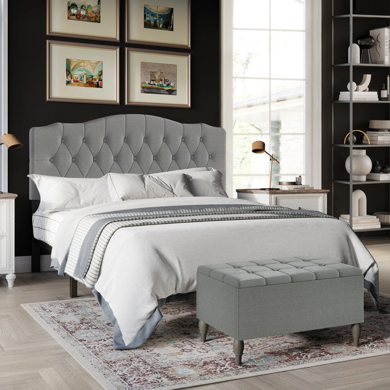 Lit rembourré avec banc de rangement Forbish, Complète, Gris clair