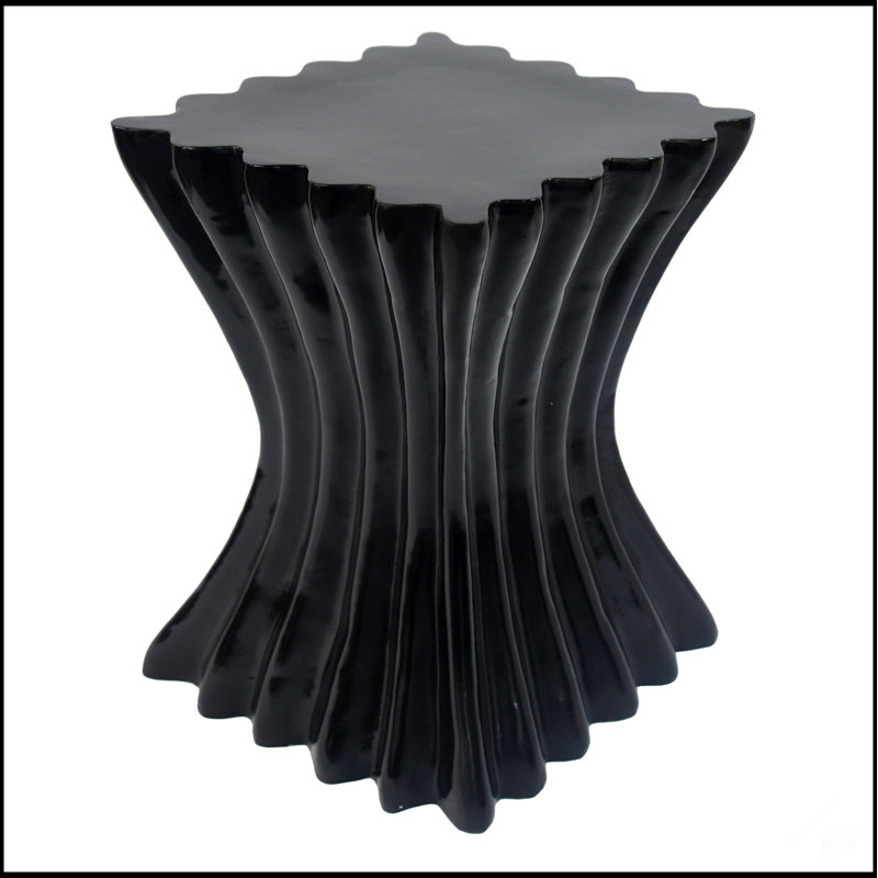 Table d'appoint en béton légère Elegant Wave Design