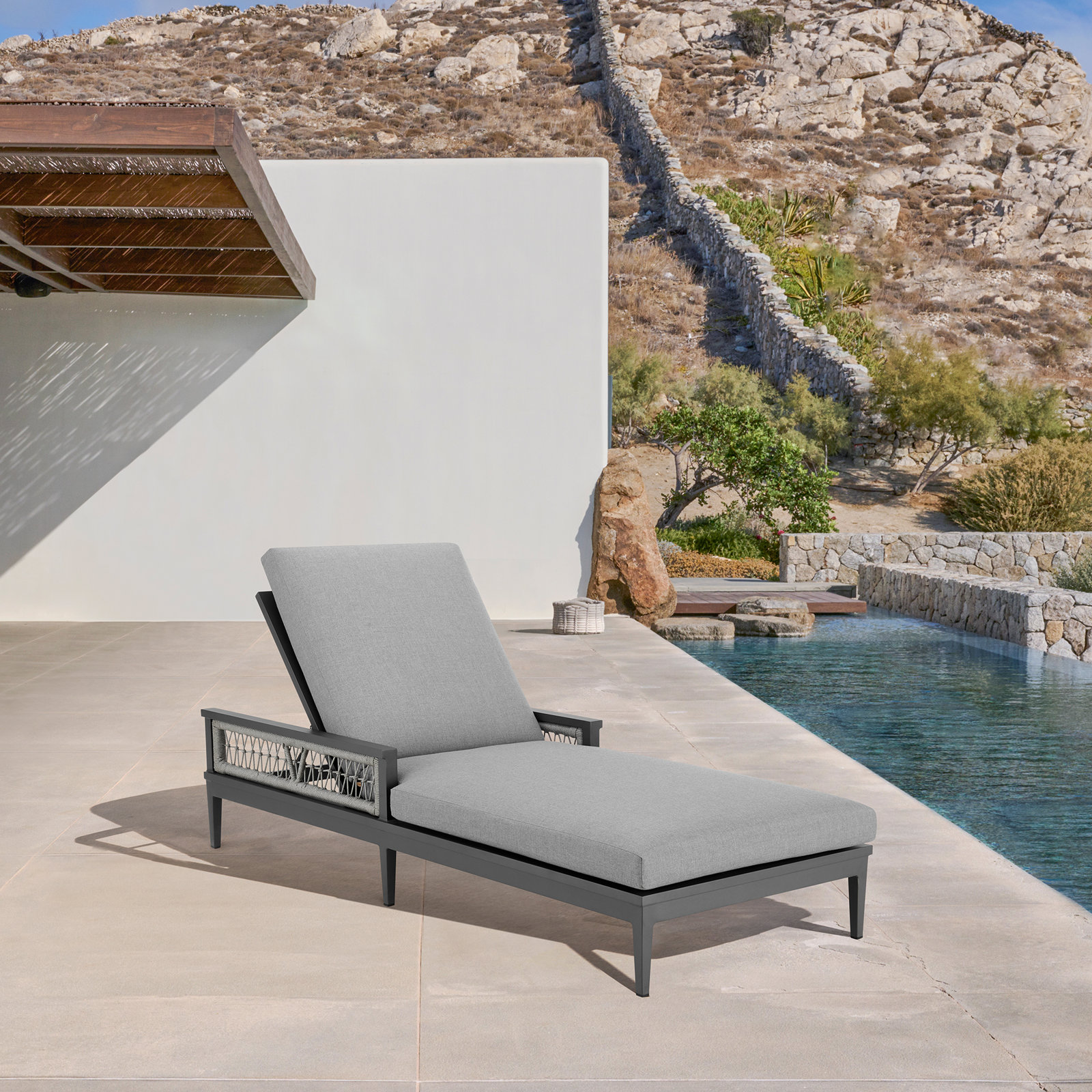 Evalyn 30'' Outdoor Aluminum Chaise Lounge