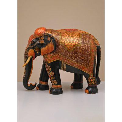 Grande pièce maîtresse d'éléphant