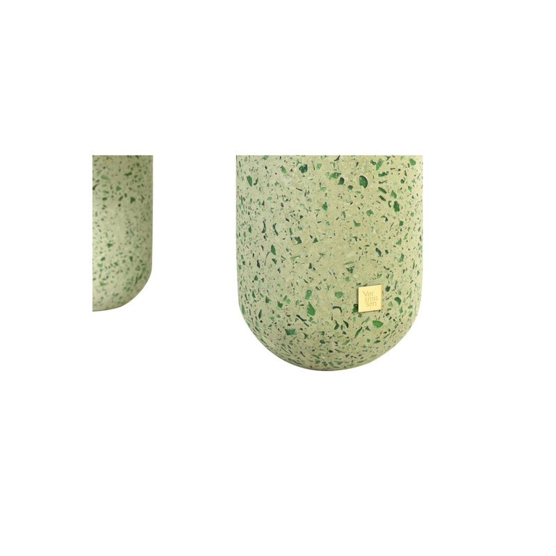 Table basse à trois pieds, Vert
