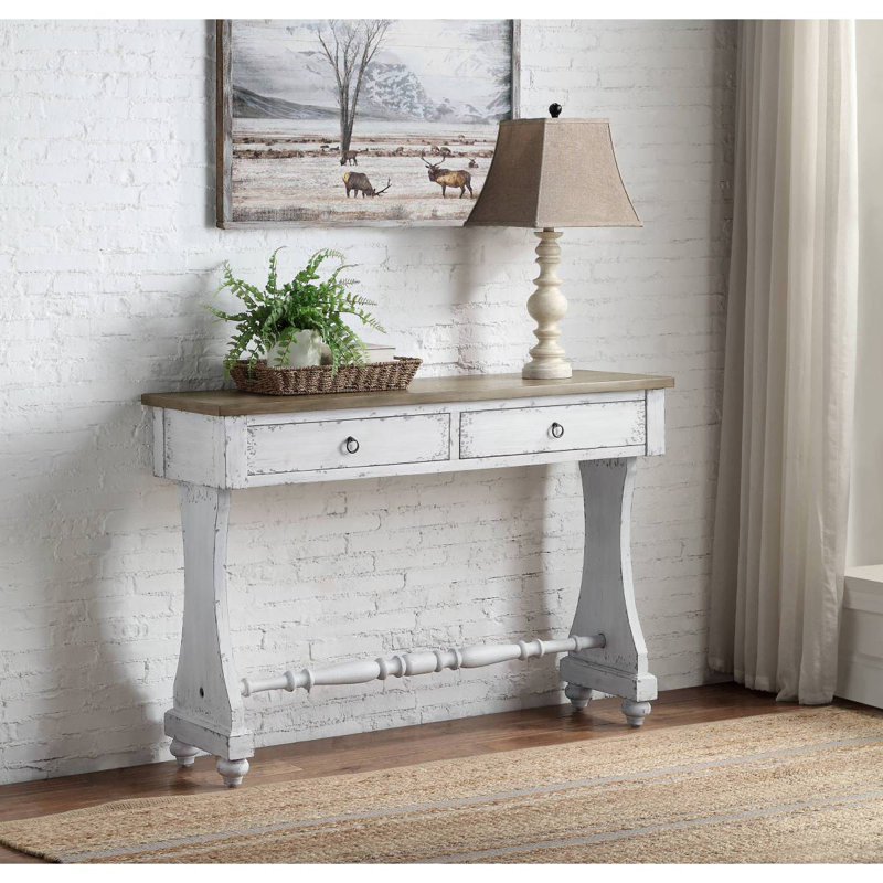 Console Carminda