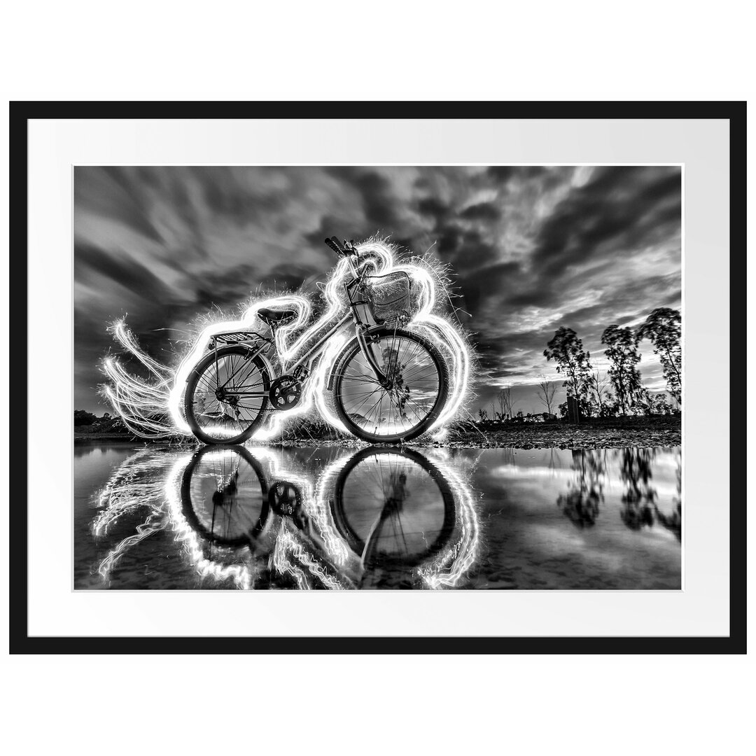 Gerahmtes Poster Burning Bike brennendes Fahrrad