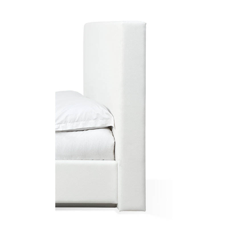 Une tête de lit tapissier, Reine