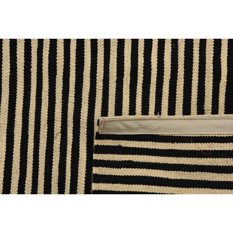 Tapis noir et blanc Orta