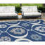 Tapis intérieur / extérieur 8 pi x 10 pi bleu marine et ivoire lavable