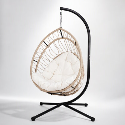 Fauteuil suspendu pour œufs avec support en C, coussin et oreiller pour une utilisation intérieure et extérieure, doté d'un porte-gobelet de conception spéciale.
