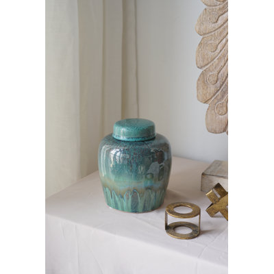Pot rond en céramique avec glaçure réactive bleue et crêtes subtiles D5.2x6 "