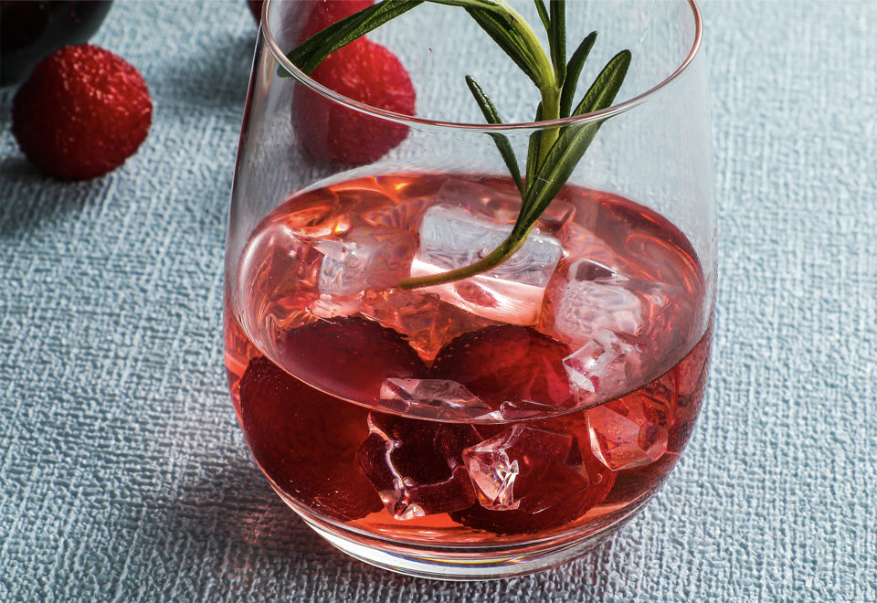 Wine + Beverage Glasses