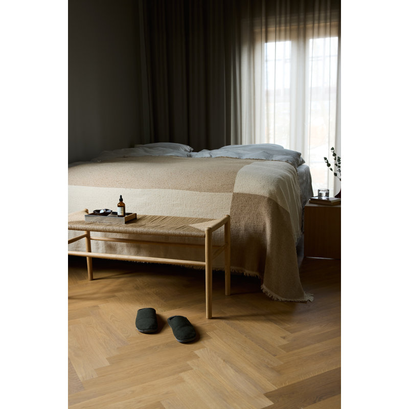 J163 Bench, Natural