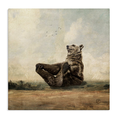 Ours tenant des pattes fixant le soleil, amusant portrait d'animal, Paula Belle Flores