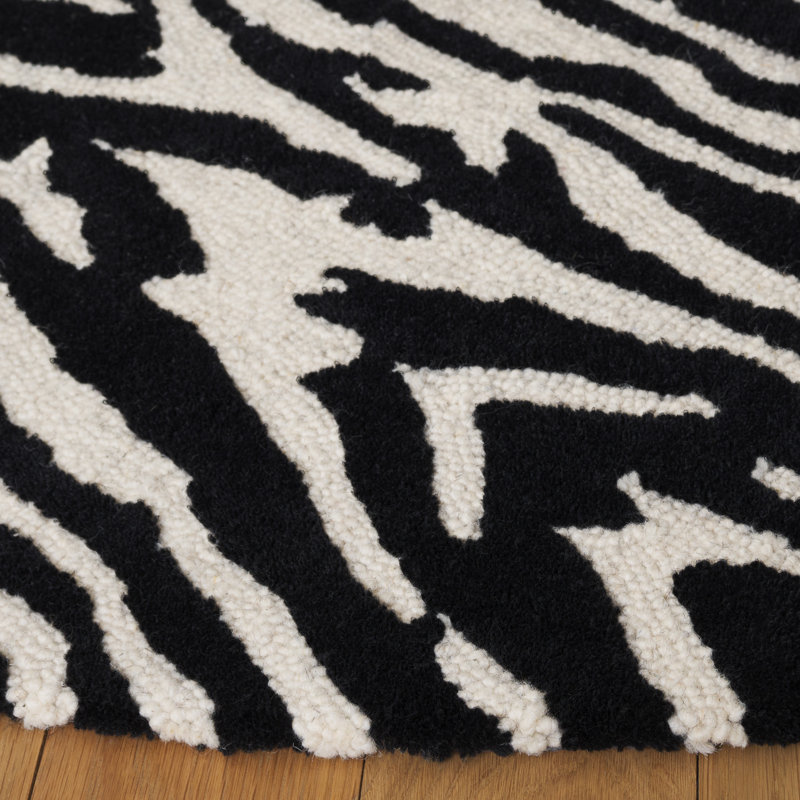 Jamell Ebony Hand Tufted Wool/Cotton Abstract Rug in Ivory/Black, Round 6'
