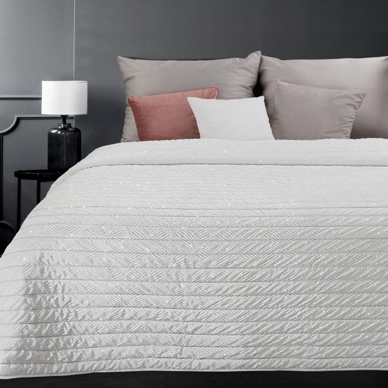 Kasie Striped Bedspread