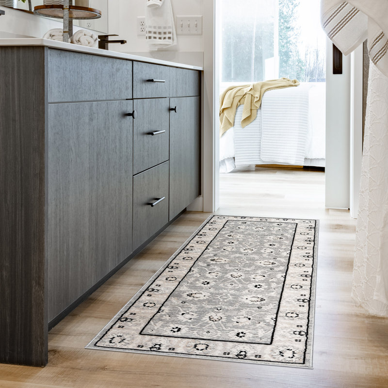 Tapis d'intérieur gris crème / ivoire Mickey Ziyah, Tapis de couloir 2 pi 2 po x 6 pi