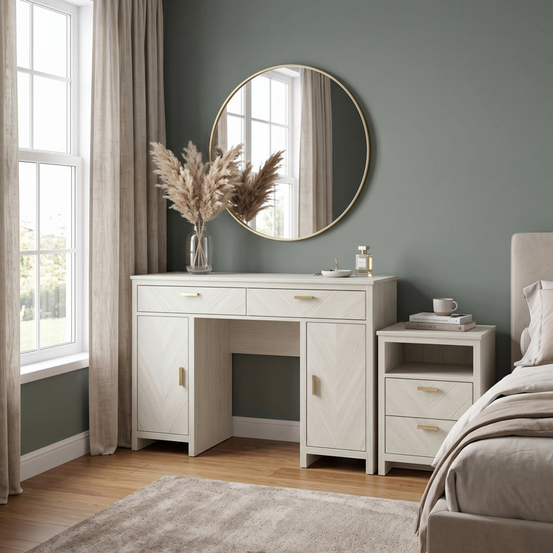 Adalinne Luxe Bedroom Duo, New White