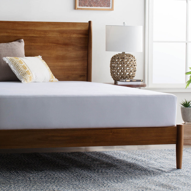 Hypoallergenic Waterproof Zippered Mattress Protector, California King