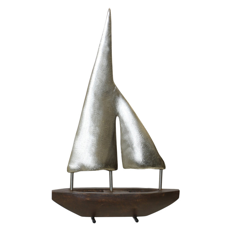 Petites voiles en étain - Sculpture de bateau en bois teinté naturel avec voiles en métal étain