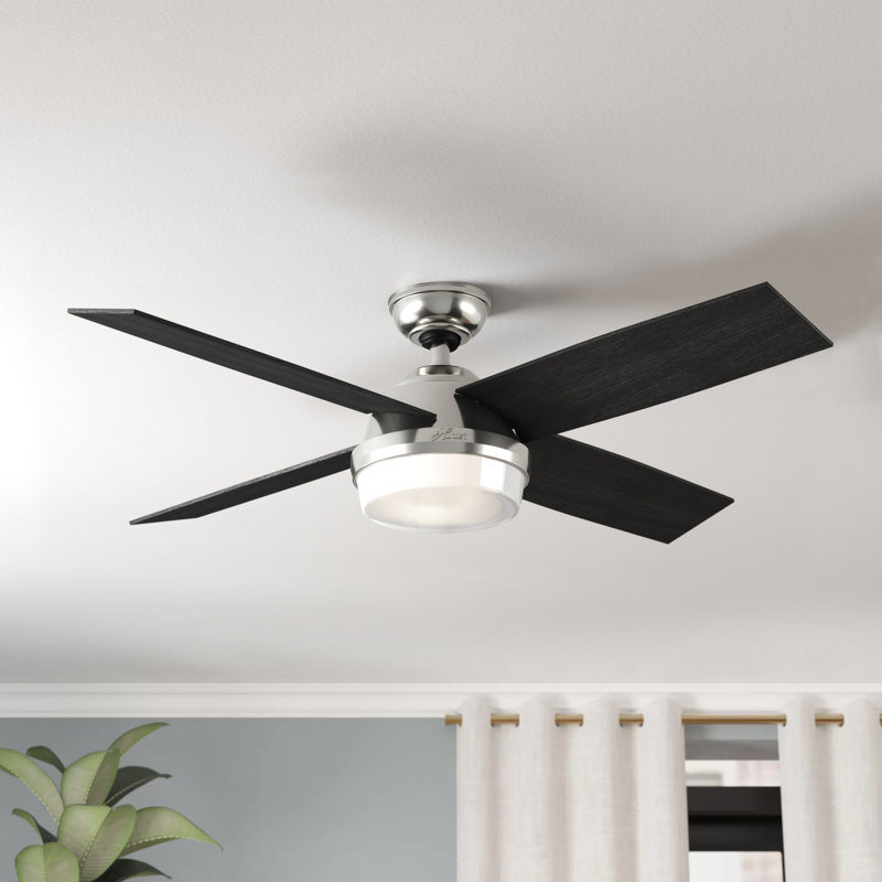 Ventilateur de plafond standard à 4 pales de 52 po avec lumières et télécommande Dempsey, Noir / chêne chocolat