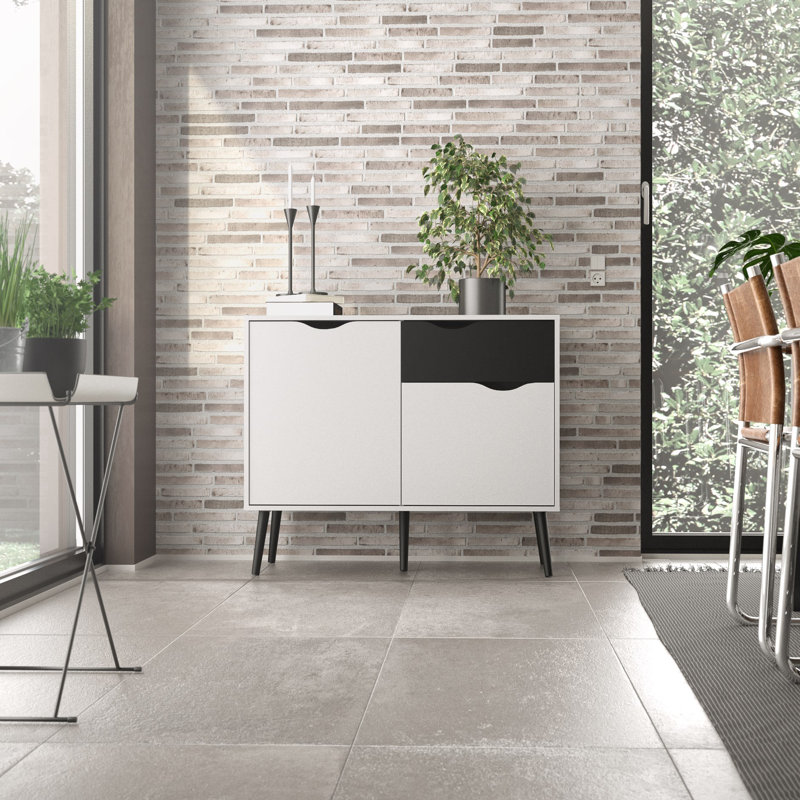 Myrasol 98.6cm Sideboard, White/Black