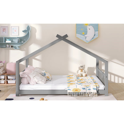 Lit gris en bois gris - un endroit confortable et divertissant pour dormir, avec une structure de toit, d'une hauteur de 53,9 po, assemblage nécessaire avec cadre en pin