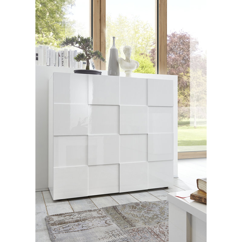 Tashaunti 121cm Sideboard, White Gloss