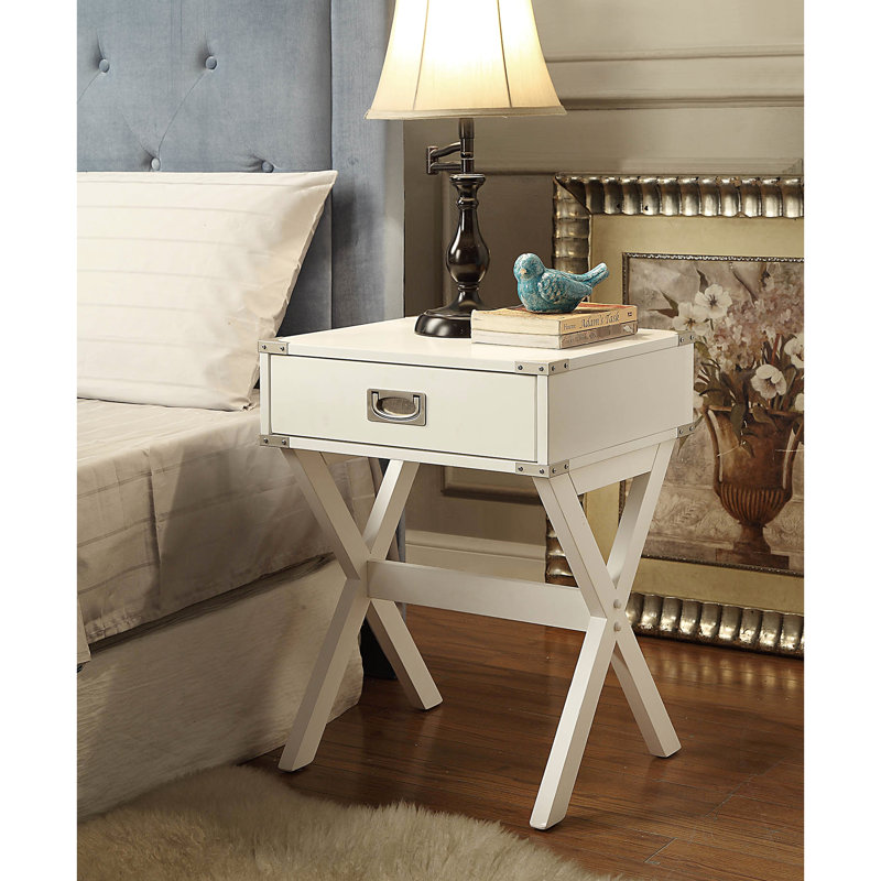 Table d'appoint carrée blanche, coins en métal, kd, plateau en bois, base en "x", barre transversale, tiroir 15 x 9 x 3 h, blanc coulissant, 15 po x 9 po x 3 po