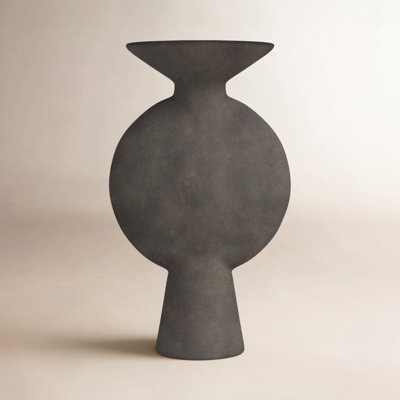 Lynna Ceramic Table Vase