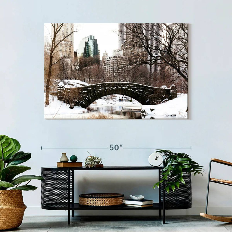 Ravi Gapstow Bridge Snow, H 32 po x l 48 po