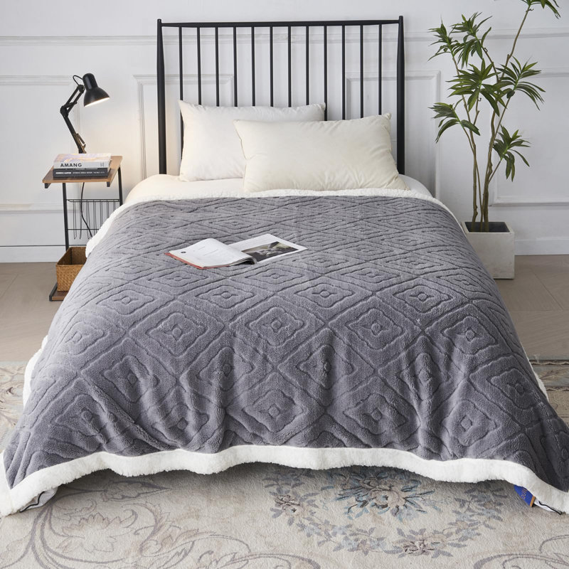 Sherpa Pet Blanket, Grey