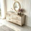 Buffet de cuisine haut de gamme-133433351