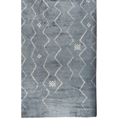 Hand Hooked Geometric Area Rug in Blue