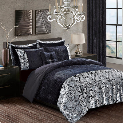Santiago 3 Piece Crushed Velvet Duvet Cover Set Ultra Soft Luxurious and Easy Care Bedding