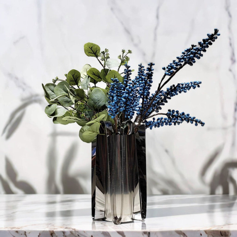 Simulated Flower Decoration