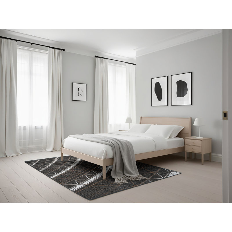 Tapis noir à motifs géométriques, Rectangle 5 pi x 7 pi