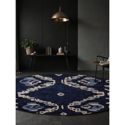 Tapis gris soyeux et moelleux