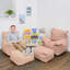 Fauteuil confortable et repose-pieds-98616276
