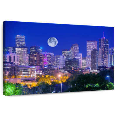 Vanna Moon Over Denver