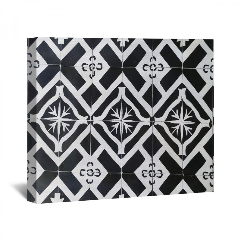 «Contrast Tiles» sur, H 11 po x l 14 po