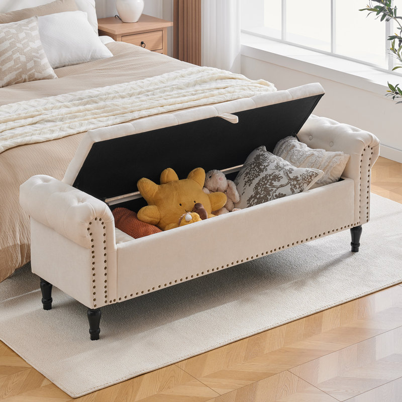 Banc de rangement rembourré pour lit très grand avec siège capitonné et accoudoirs roulés, Lin beige, 67 po de largeur