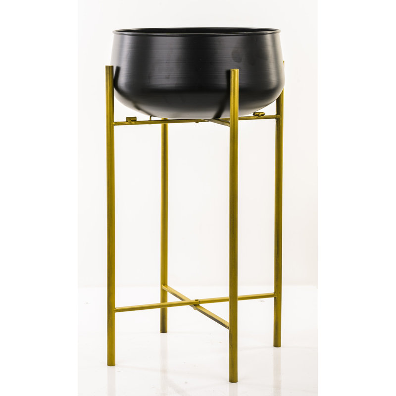 Altti Metal Pot Planter, 67cm H x 34cm W x 34cm D