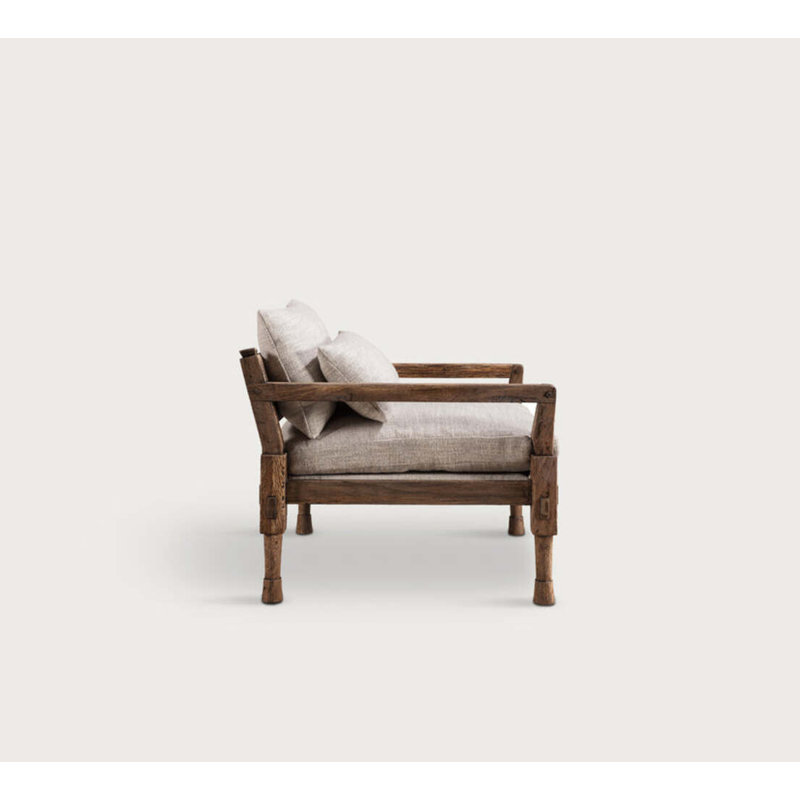 Palme Armchair