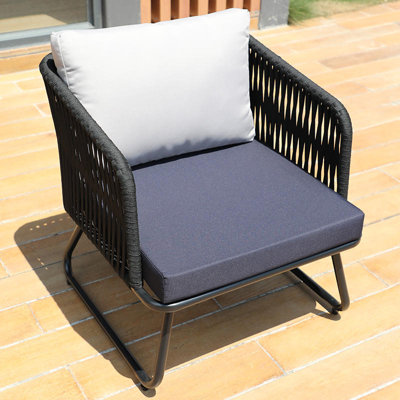 Angellyn Outdoor Lounge Chair