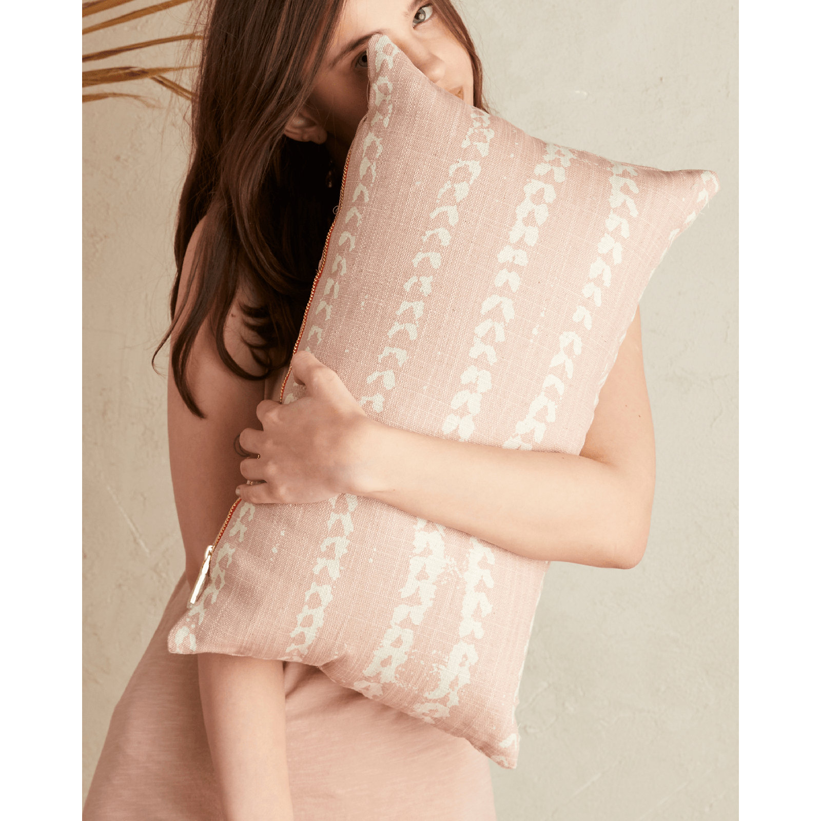 Vines 20" x 12" Pillow Cover