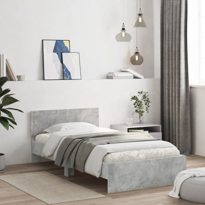Nyleen Bed