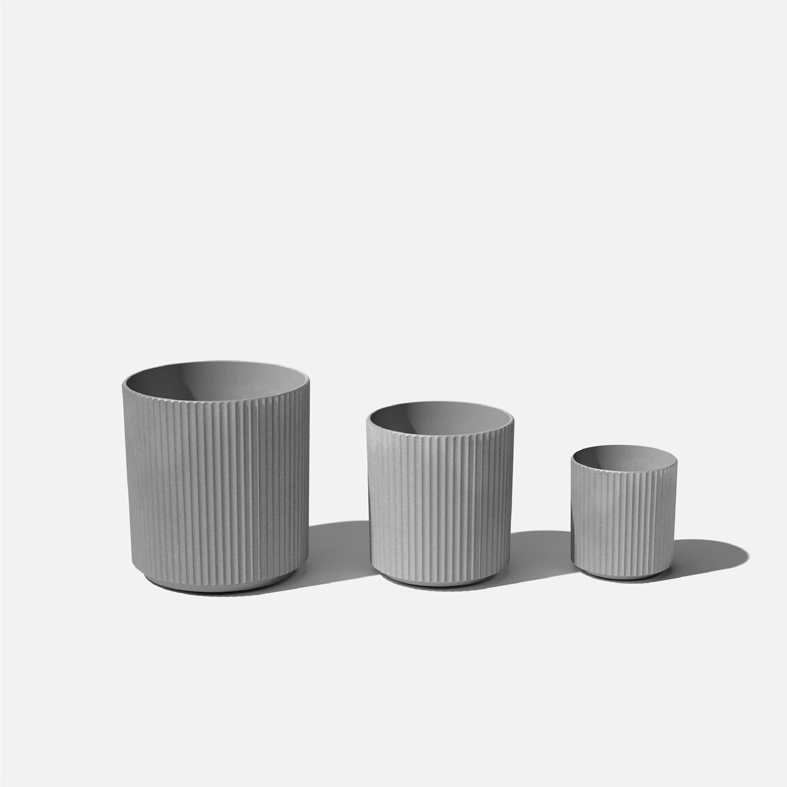 Demi Series Fluted Round Pot Planter, Gray