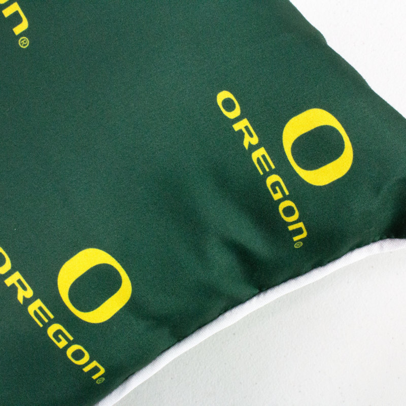 NCAA Square Pillow Cover & Insert, Oregon