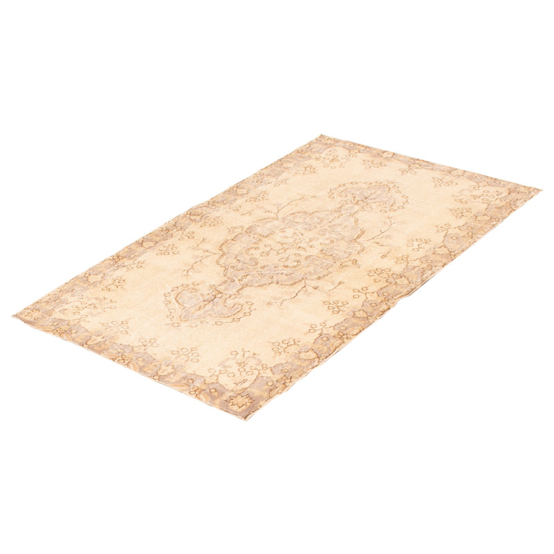 Tapis brun clair Nidhogg 4 pi 0 po x 6 pi 11 po